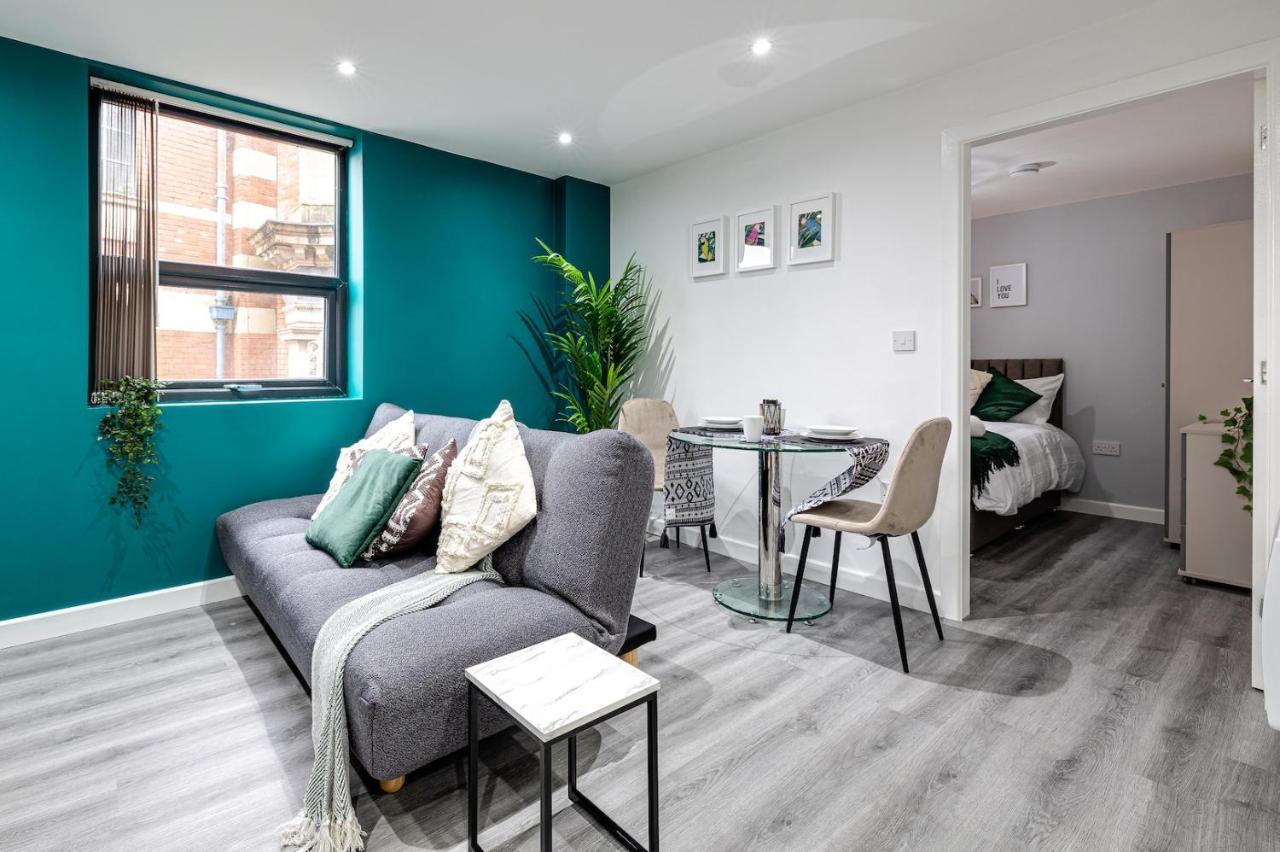Cosy Modern Apt In Heart Of Stockport - Sleeps 4 Apartment Exterior foto